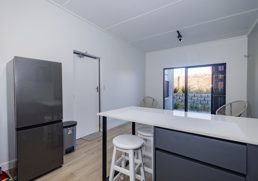 2 Bedroom Property for Sale in Groot Phesantekraal Estate Western Cape